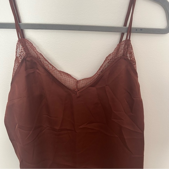 Abercrombie & Fitch Satin Burnt Orange Lace Trim Cami Size Small - Picture 2 of 5